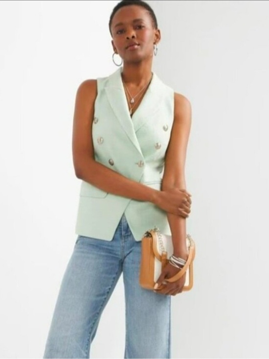 White House Black Market Jackets & Blazers - WHBM • Tweed Studio Vest in Sage Mint
